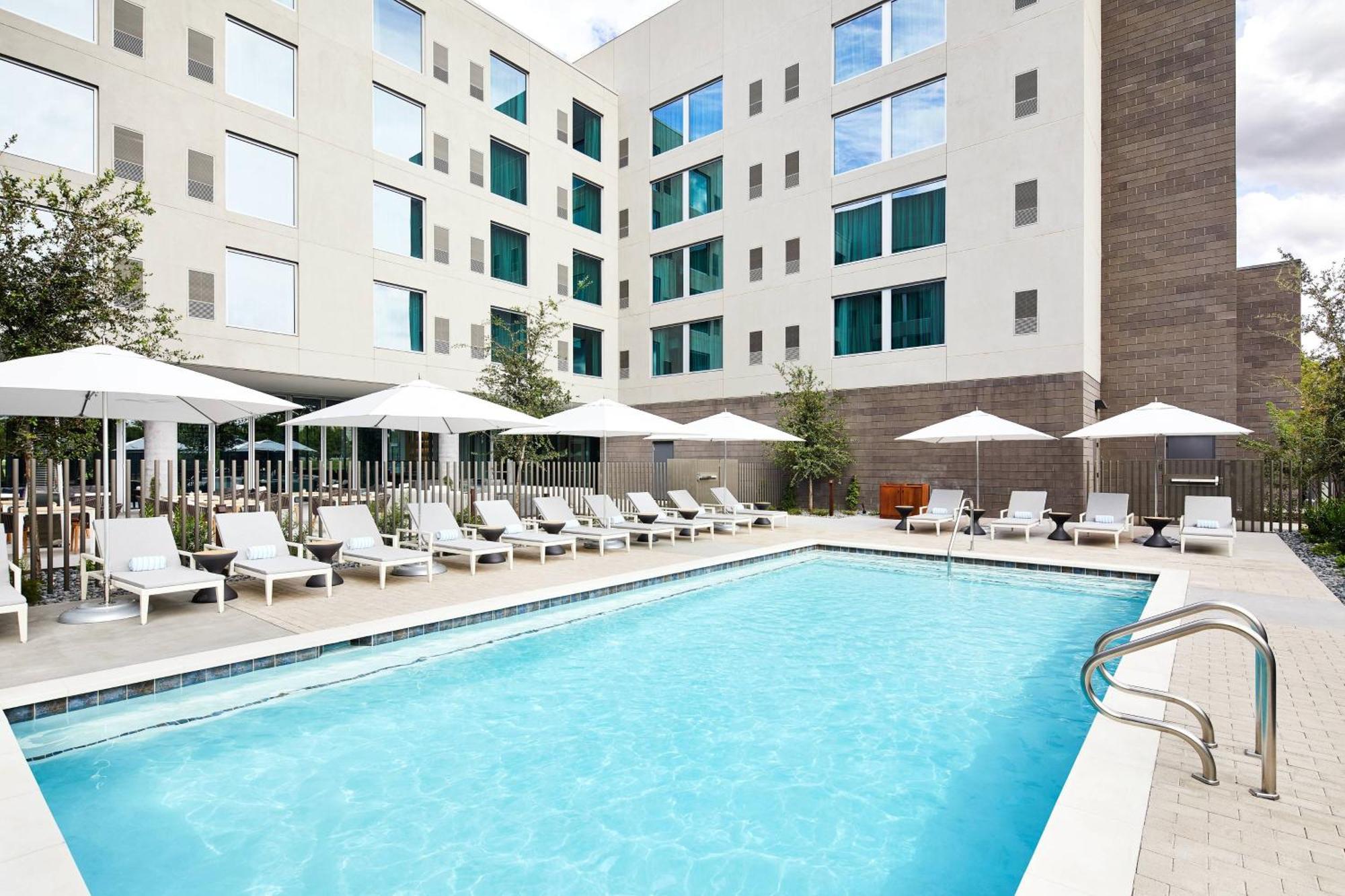 Ac Hotel Phoenix Biltmore Exterior foto
